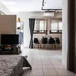 דירה Dantis Place In Wheel Chair Accessible *