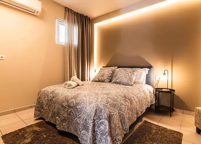 Dantis Place In Wheel Chair Accessible Nafplion